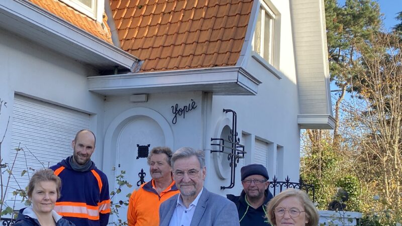 Waardevolle collectie bouwplannen van architect Leon Ide verhuist naar het gemeentehuis De Haan